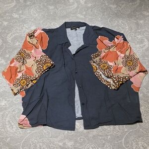 Magari Floral Wide Sleeve Button-Up Shirt (Size M)